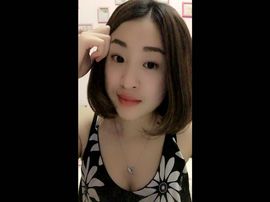 依一伊主播照片