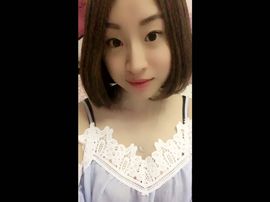 依一伊主播照片
