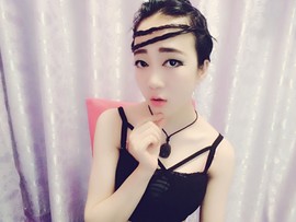 逆妞儿√求关注求守护主播照片