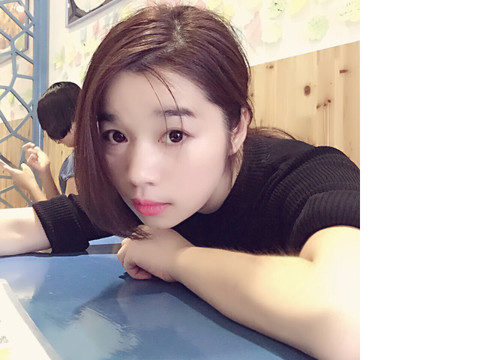 小草莓、🍓海报