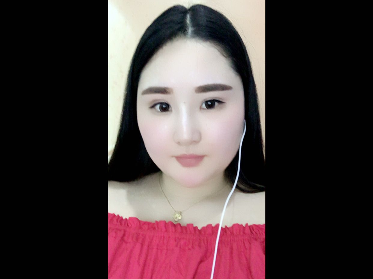 女王大人👑的主播照片