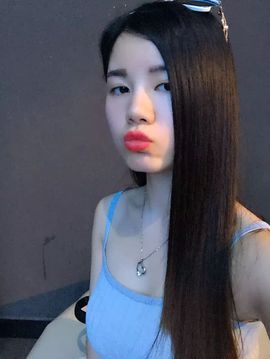 爱我别走，那谁主播照片