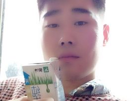 脉动7777主播照片