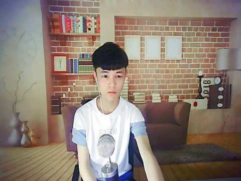 MC.W海报