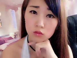 雪离儿主播照片