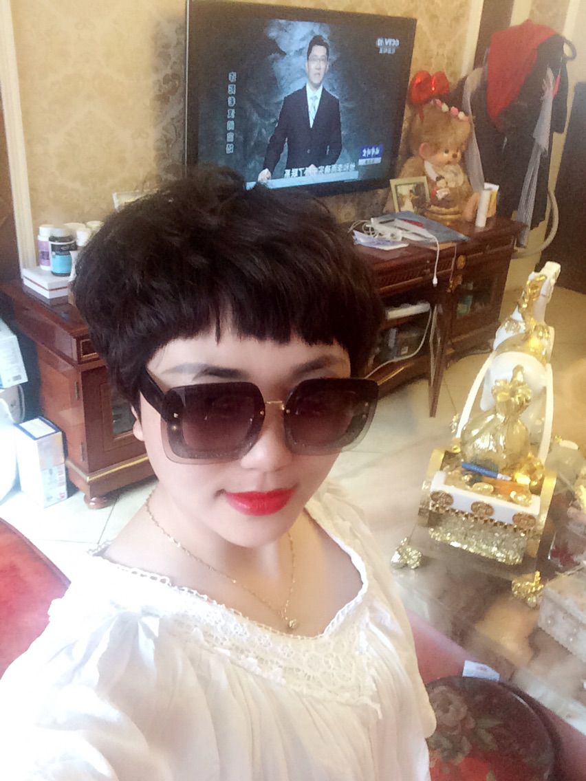内蒙小媳妇儿的主播照片