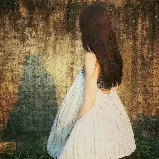 风中的风铃的图片