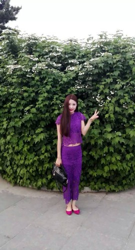 美宝！主播照片