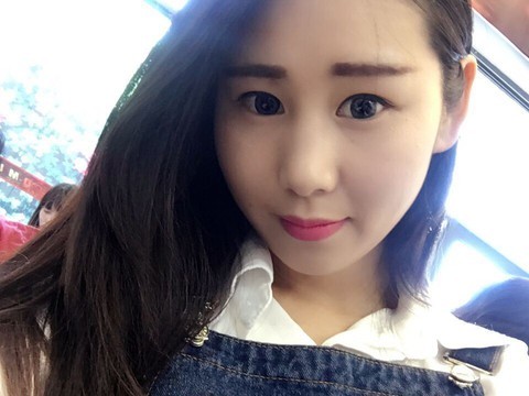 马来。海报