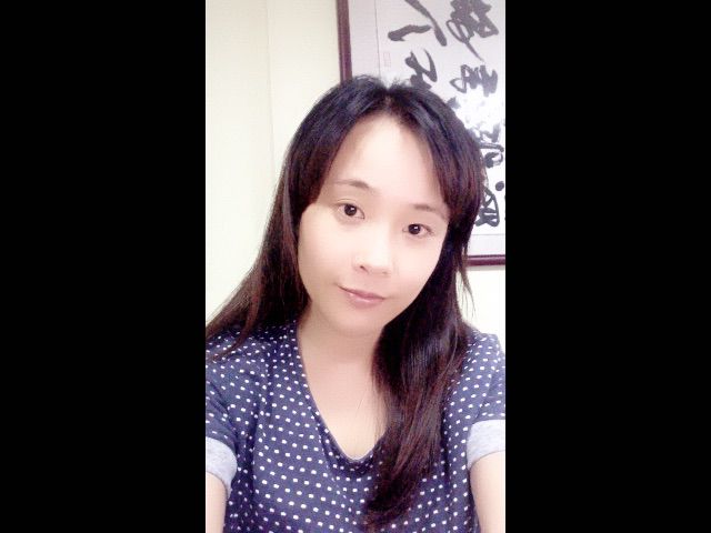 小～kitty亲亲的主播照片