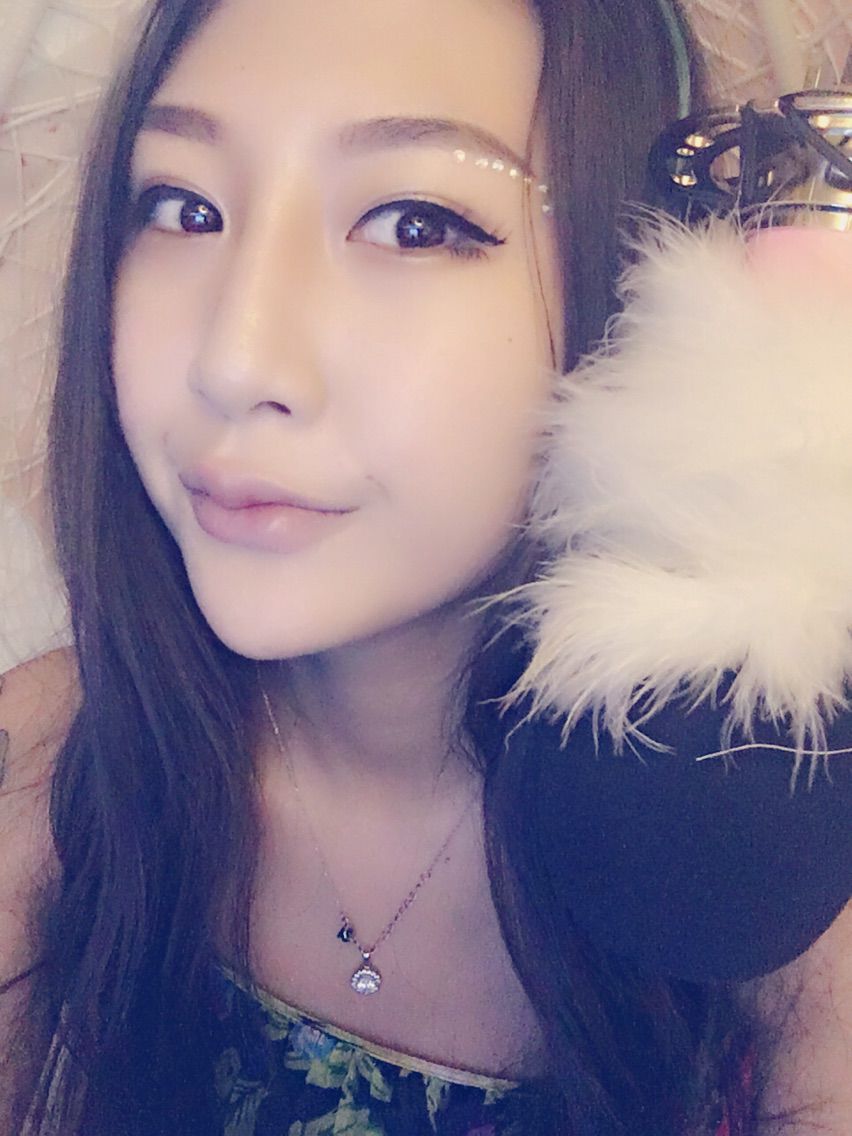 安然🥀努力升八冠的主播照片
