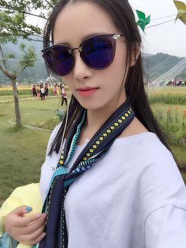 ✨✨✨🐝主播照片