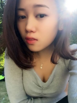 亲切家族主播照片