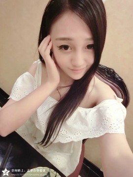 风中的风铃主播照片