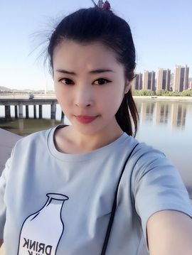 米猴子啊主播照片