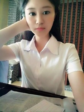 美丽太多人主播照片