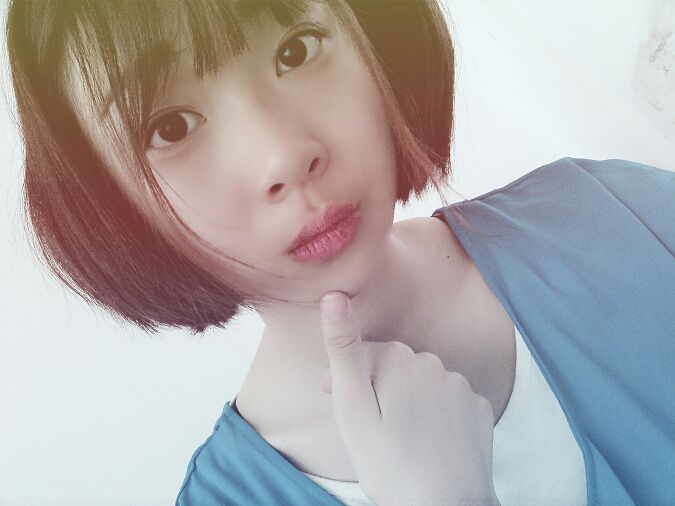 酒酒々的主播照片