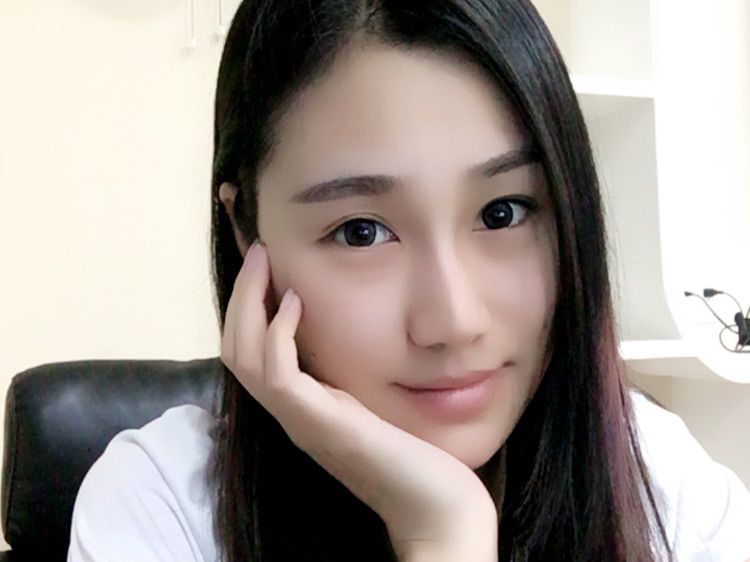 凌凌柒寶的主播照片