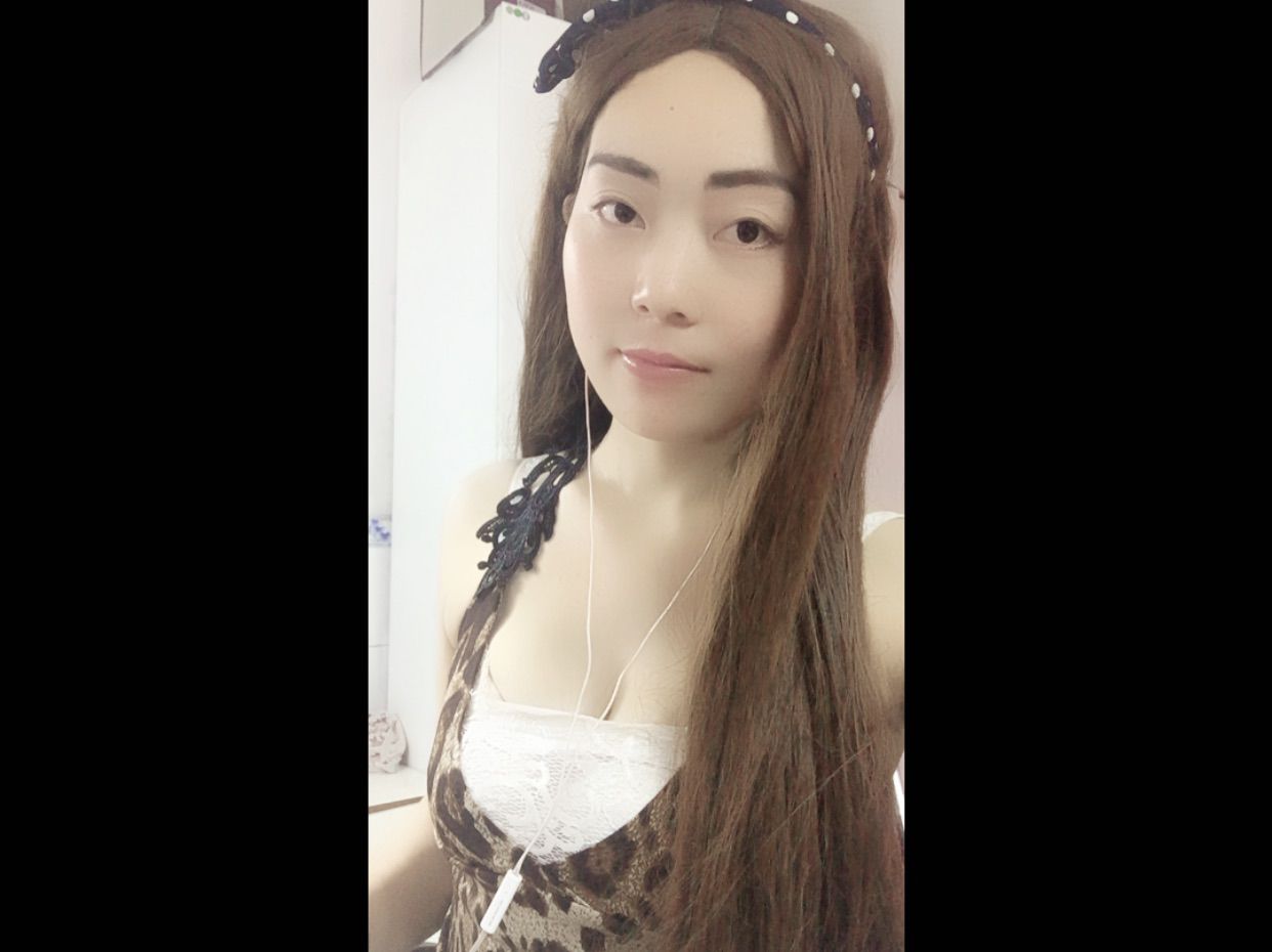 郎秀秀的主播照片