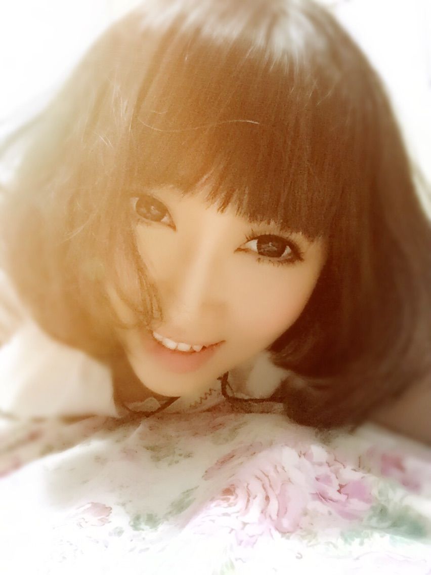 果果莽妹的主播照片