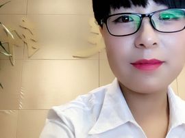 💋红唇爱上香烟主播照片