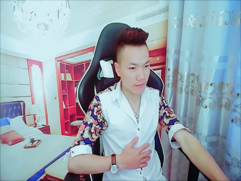 哎哟是夏天海报