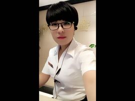 💋红唇爱上香烟主播照片