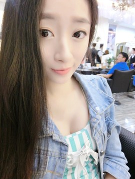 风中的风铃主播照片