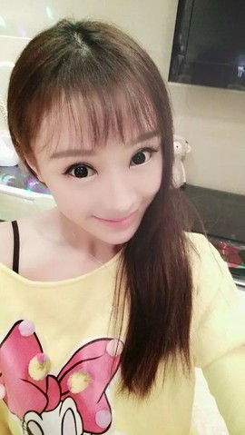 风中的风铃主播照片