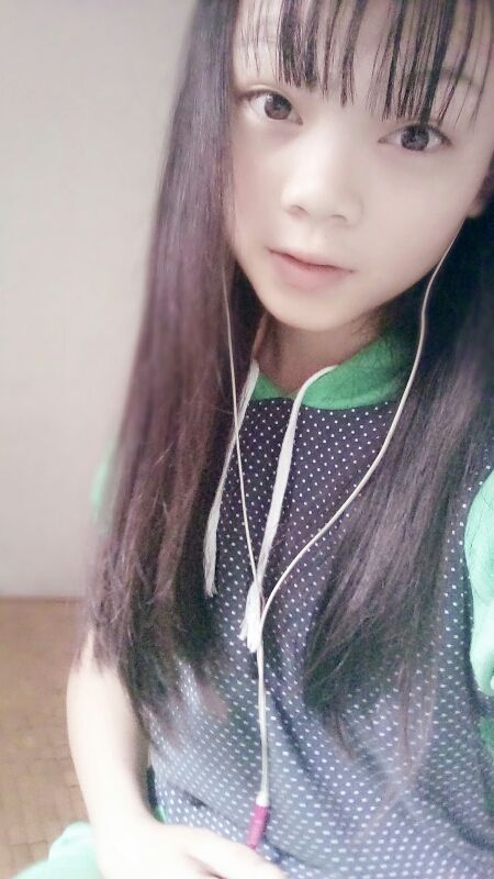 QZL菇凉的主播照片