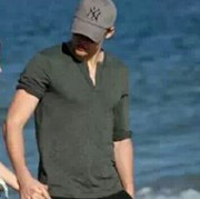 爱闹被谁用了的头像