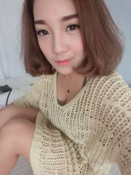 呦呦呦小哥哥主播照片