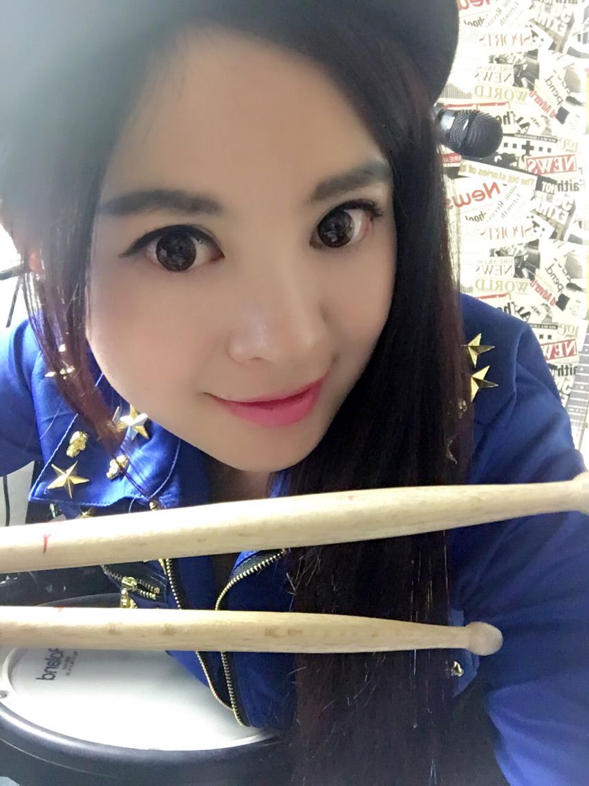 ♬梦想♬☞鼓手琳琳的主播照片