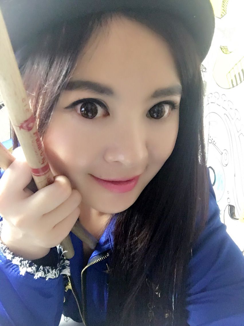 ♬梦想♬☞鼓手琳琳的主播照片