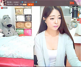 亲切家族主播照片