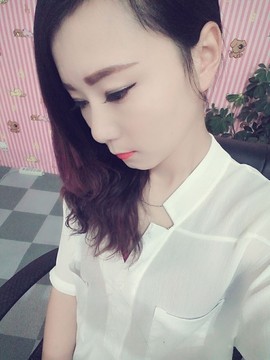 ～小雨。。主播照片