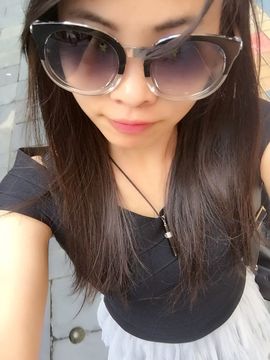 村花😯主播照片