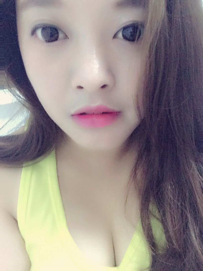 我是穎寶小妖精的主播照片