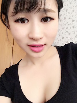 风中的风铃主播照片