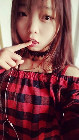 菇娘名曰兔小妖主播照片