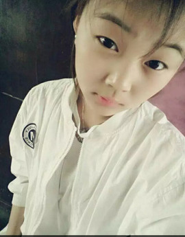 权萌萌i主播照片