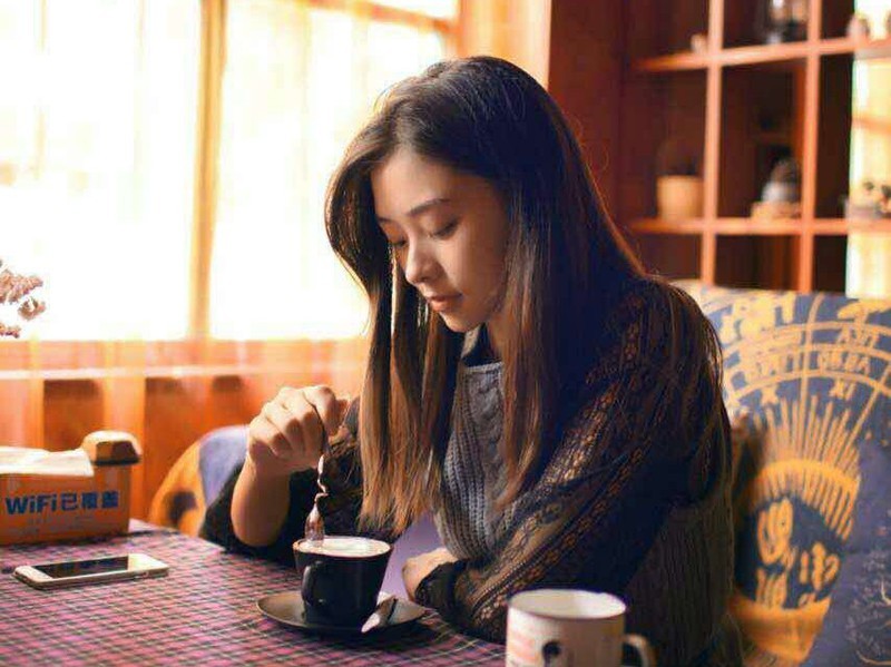 灵兮学姐的主播海报