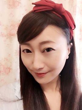小满@前台接待主播照片