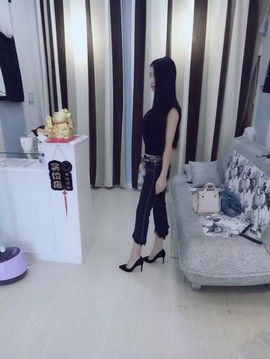 风中的风铃主播照片