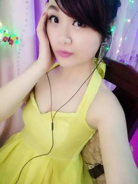 青四年主播照片