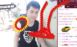 稀里哗啦ア主播照片