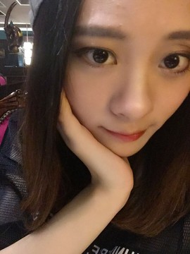 『不二』｀小唯主播照片