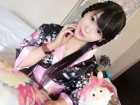 可爱雨儿海报