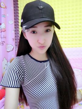 笑笑（爱是回忆美好）主播照片