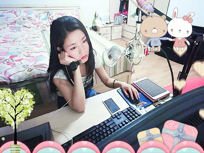 ❤️夏了了的主播海报